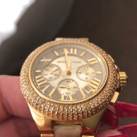 Michael Kors watch - Picture 3 of 16